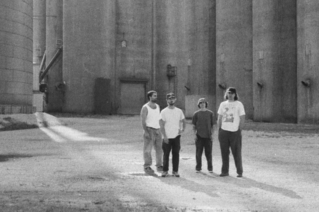 Turnover w/ Narrow Head