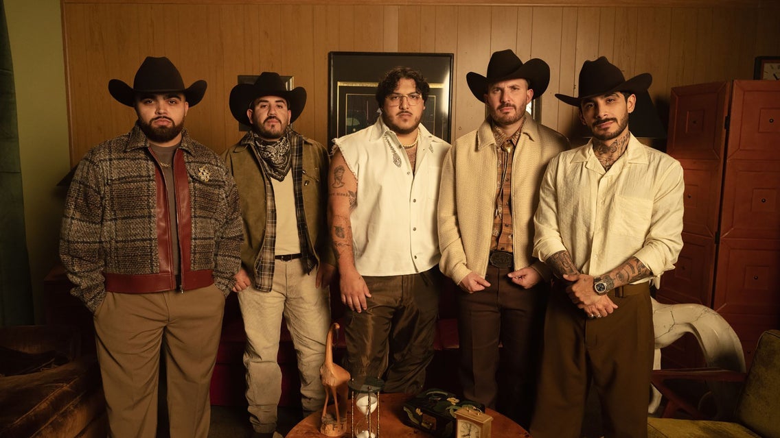 Grupo Frontera – Triste Pero Bien C*bron Tour