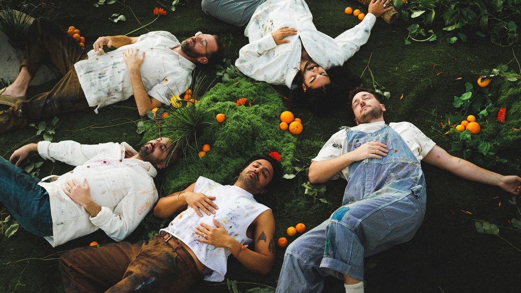 Young the Giant: Victory Garden Tour