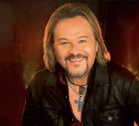 Travis Tritt Live in Concert