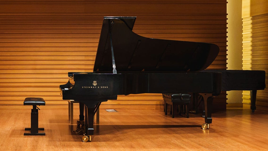 Steinway Piano Series:  Stijn De Cock