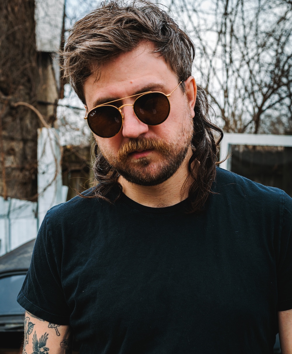 Sam Morrow w/ Houston Keen